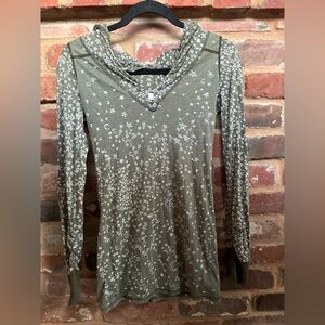 Free People Olive green long sleeve hooded top